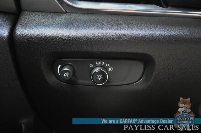 2023 Chevrolet Traverse LT / AWD / Auto Start / Power & Heated Leather Seats / Heated Steering Wheel / Lane Departure & Blind Spot / Rear Captain Chairs / 3rd Row / Apple CarPlay & Android Auto / Back Up Camera / 1-Owner Anchorage AK