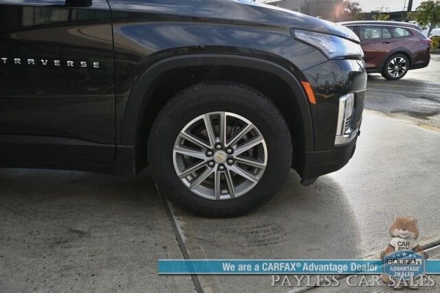 2023 Chevrolet Traverse LT / AWD / Auto Start / Power & Heated Leather Seats / Heated Steering Wheel / Lane Departure & Blind Spot / Rear Captain Chairs / 3rd Row / Apple CarPlay & Android Auto / Back Up Camera / 1-Owner Anchorage AK