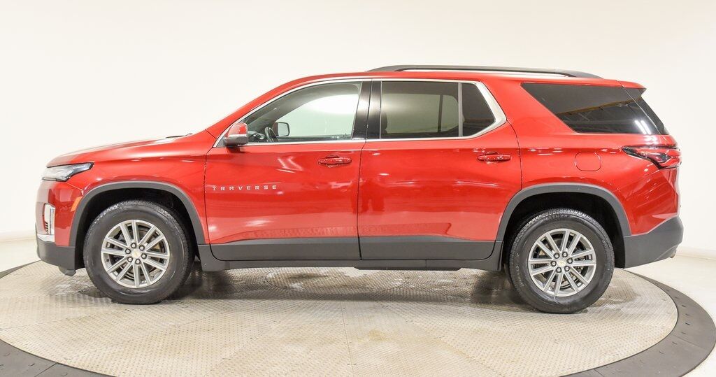 2023 Chevrolet Traverse LT Akron