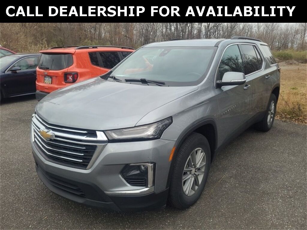 Used 2023 Chevrolet Traverse LT FWD