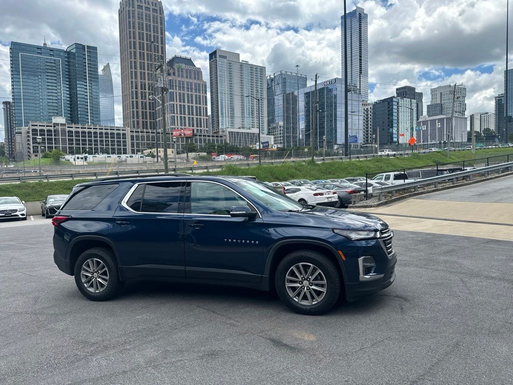2023 Chevrolet Traverse LT