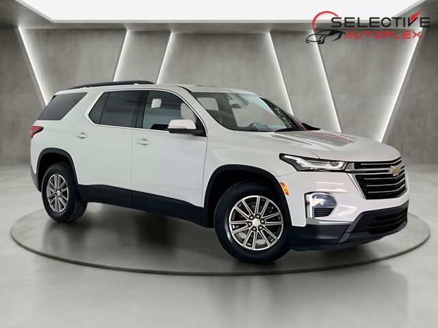 2023 Chevrolet Traverse LT