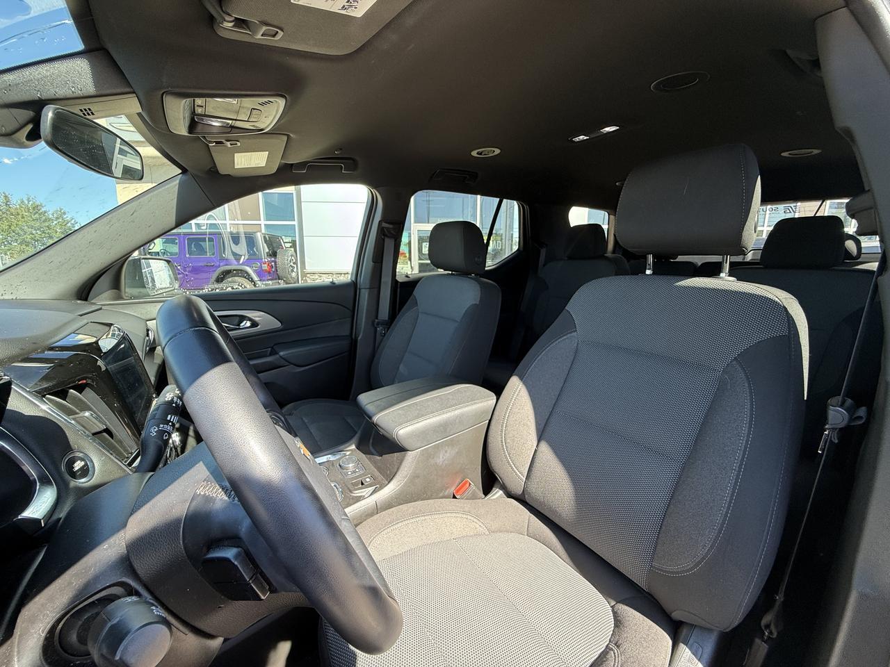 2023 Chevrolet Traverse LT Cloth AWD | Low KMs | V6 | Premium Cloth | Heated Seats | 8IN Touchscreen | Chevrolet Infotainmen Redwater AB
