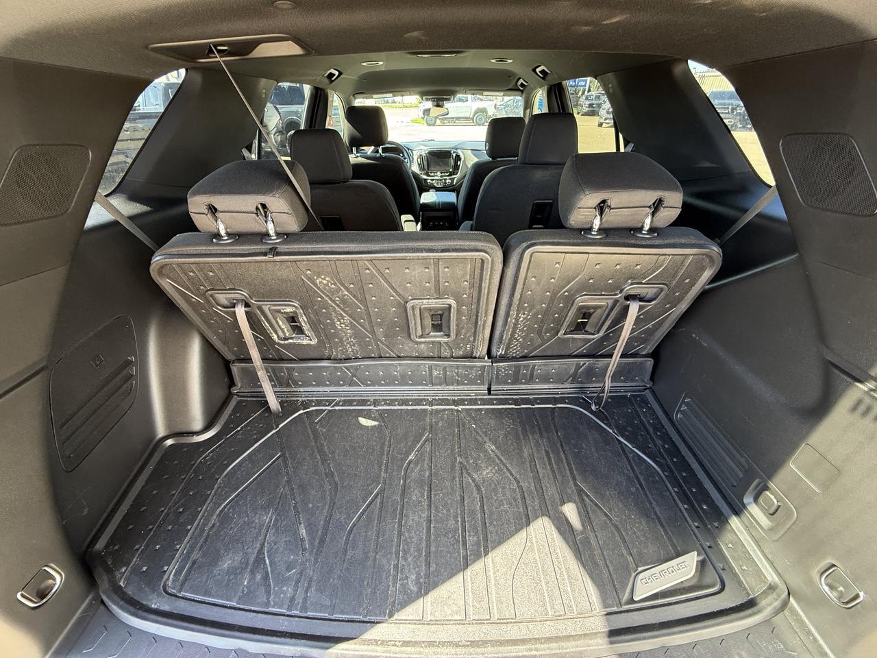2023 Chevrolet Traverse LT Cloth AWD | Low KMs | V6 | Premium Cloth | Heated Seats | 8IN Touchscreen | Chevrolet Infotainmen Redwater AB