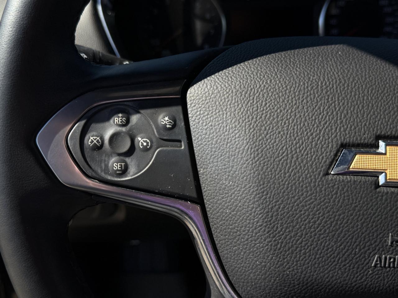 2023 Chevrolet Traverse LT Cloth AWD | Low KMs | V6 | Premium Cloth | Heated Seats | 8IN Touchscreen | Chevrolet Infotainmen Redwater AB