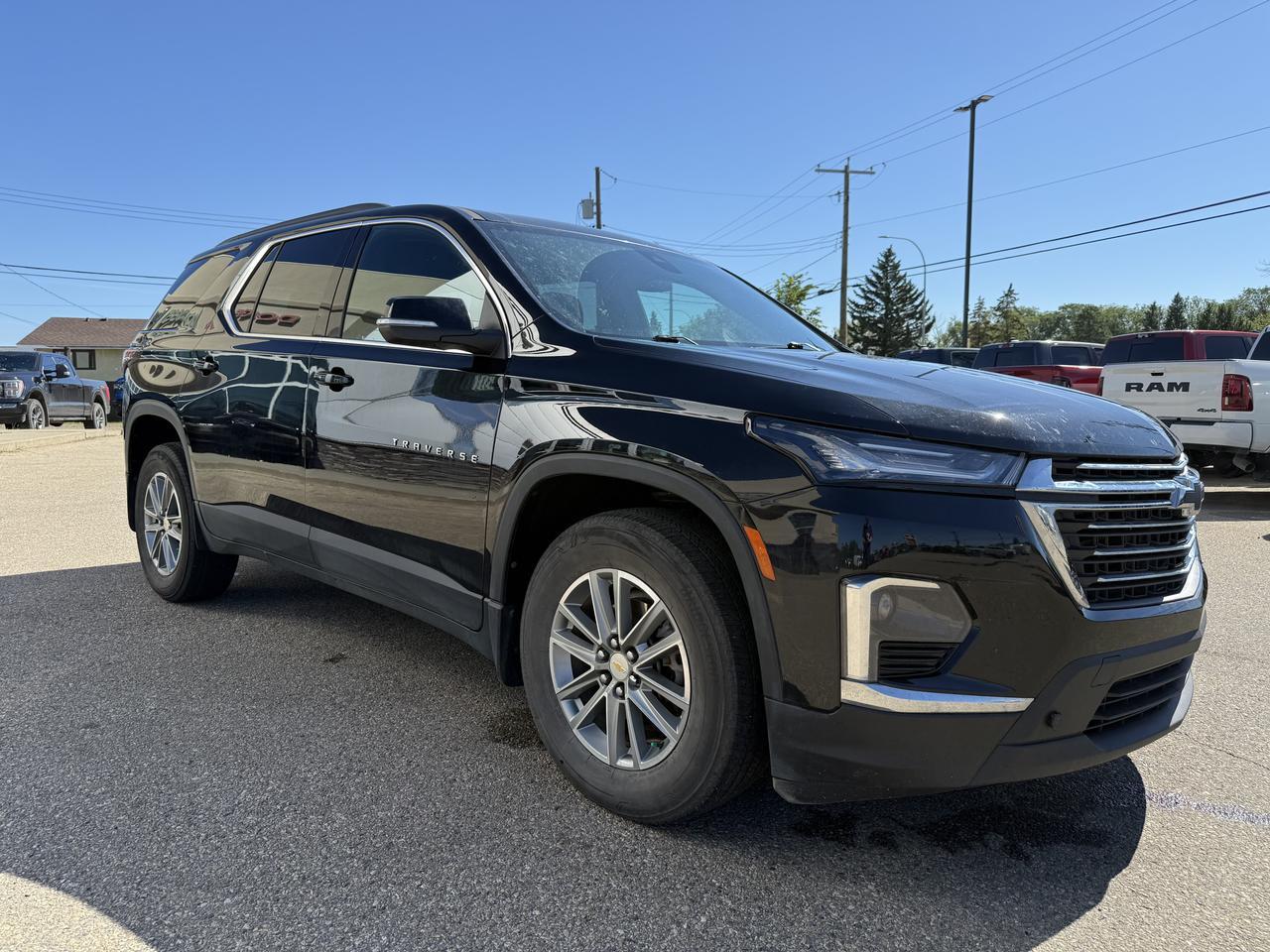 2023 Chevrolet Traverse LT Cloth AWD | Low KMs | V6 | Premium Cloth | Heated Seats | 8IN Touchscreen | Chevrolet Infotainmen Redwater AB
