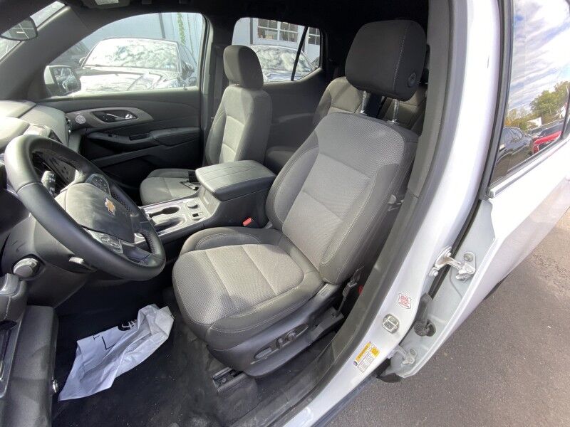 2023 Chevrolet Traverse LT Cloth Bristol  PA