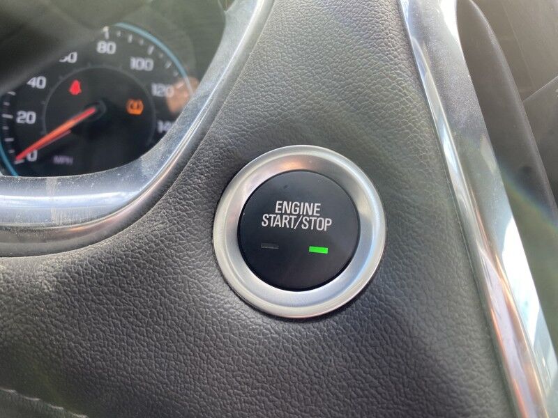 2023 Chevrolet Traverse LT Cloth Bristol  PA