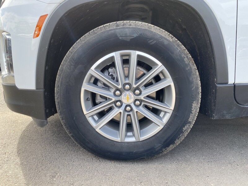 2023 Chevrolet Traverse LT Cloth Bristol  PA