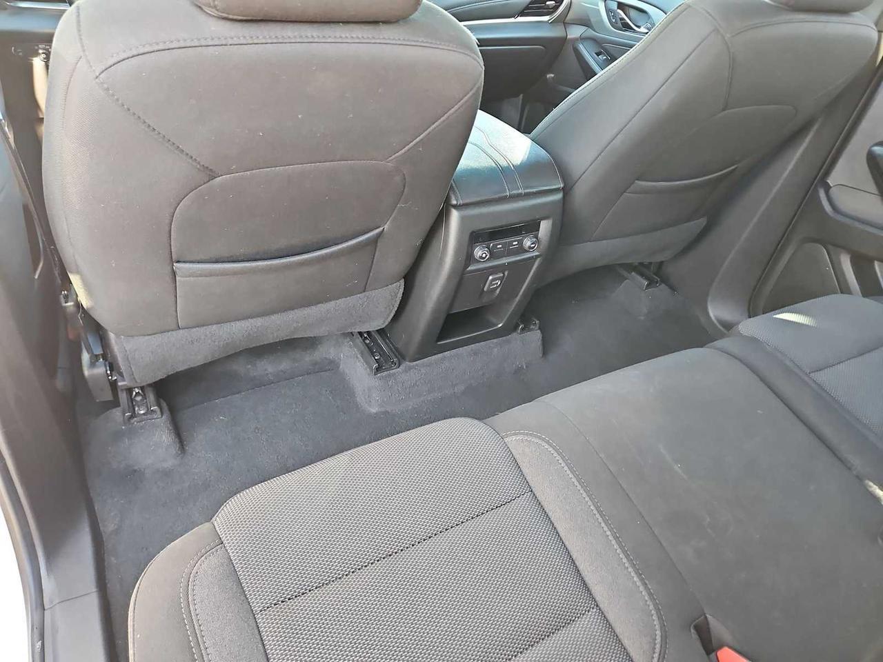 2023 Chevrolet Traverse LT Cloth Irving TX