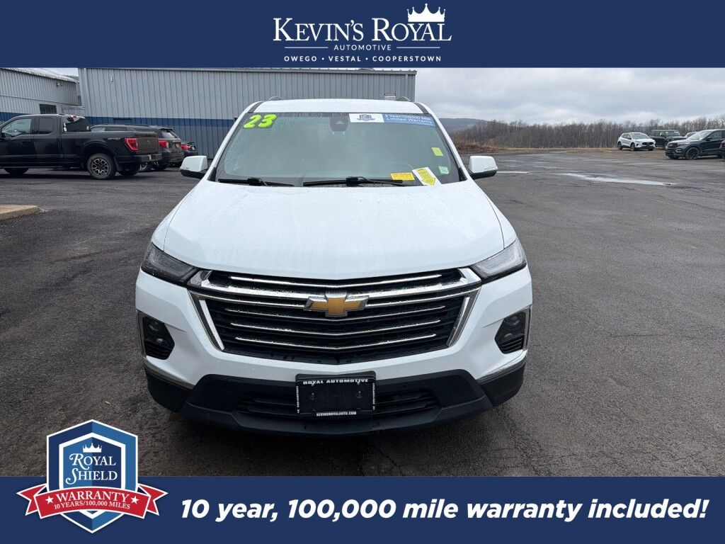 2023 Chevrolet Traverse LT Cloth