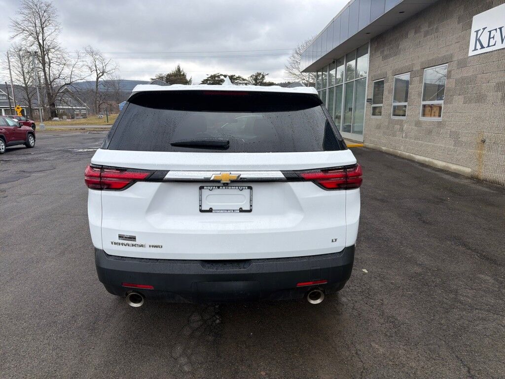 2023 Chevrolet Traverse LT Cloth Cooperstown NY