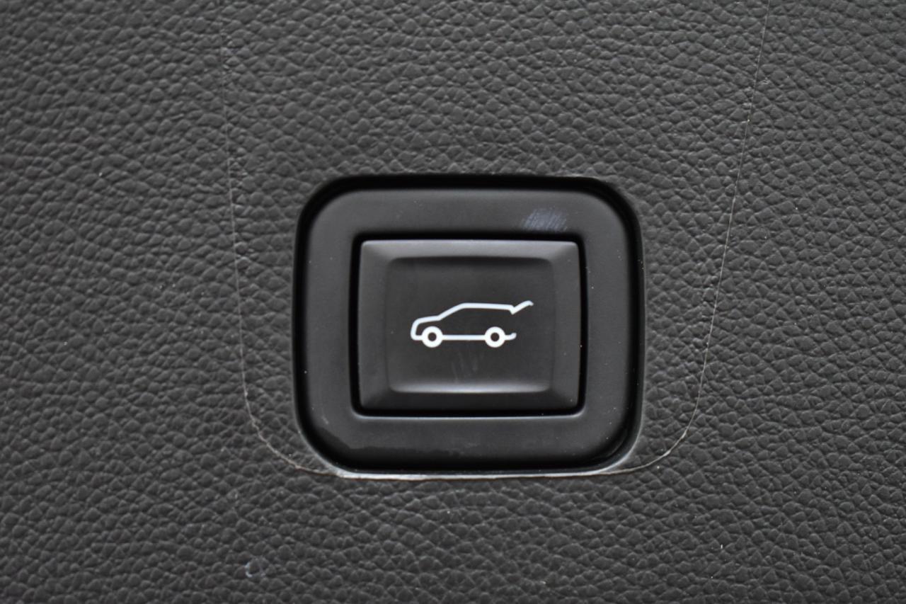 2023 Chevrolet Traverse LT Cloth Tampa FL