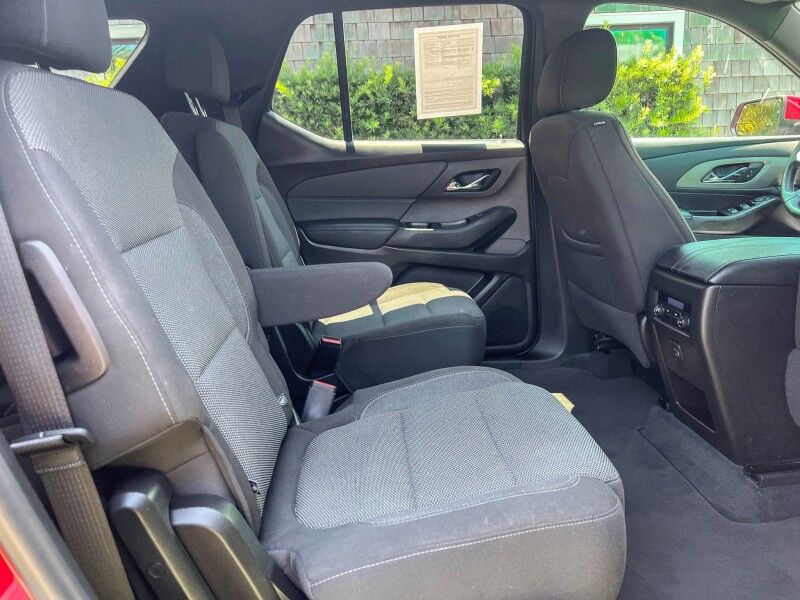 2023 Chevrolet Traverse LT Cloth Wilmington NC
