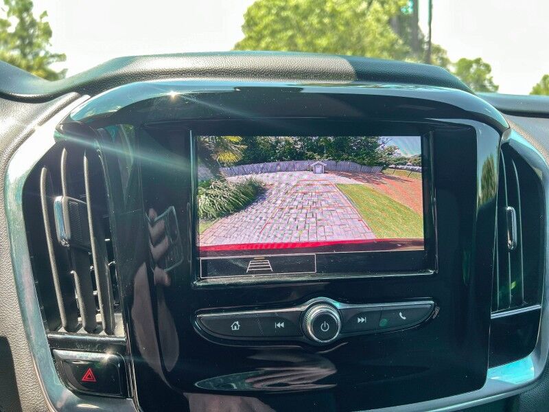 2023 Chevrolet Traverse LT Cloth Wilmington NC