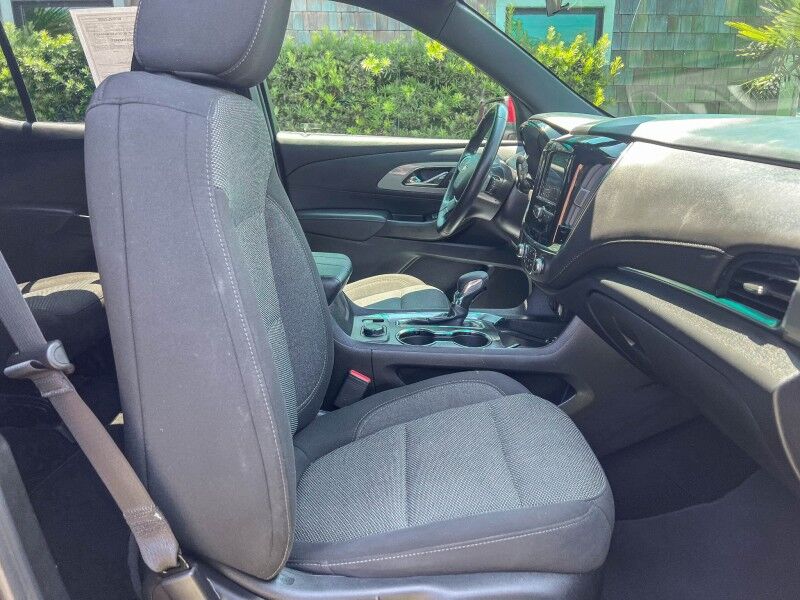 2023 Chevrolet Traverse LT Cloth Wilmington NC