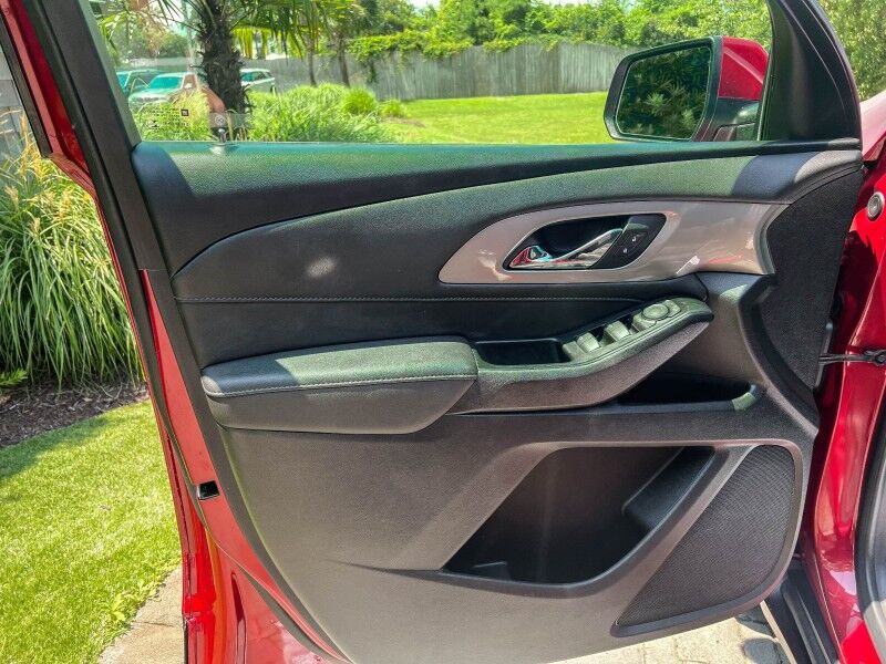 2023 Chevrolet Traverse LT Cloth Wilmington NC