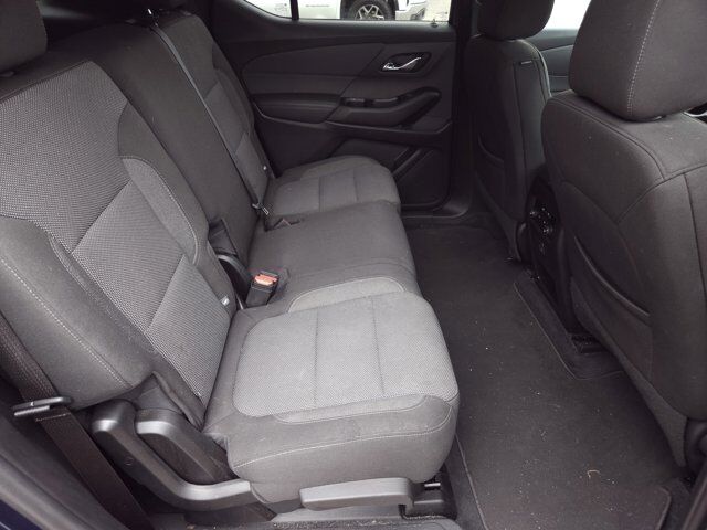 2023 Chevrolet Traverse LT Cloth Wilson NC