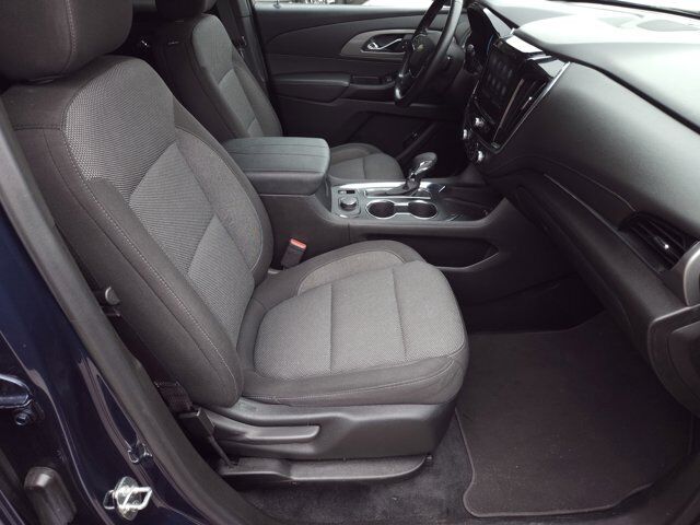 2023 Chevrolet Traverse LT Cloth Wilson NC