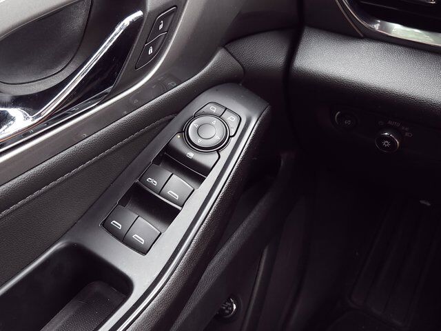 2023 Chevrolet Traverse LT Cloth Wilson NC