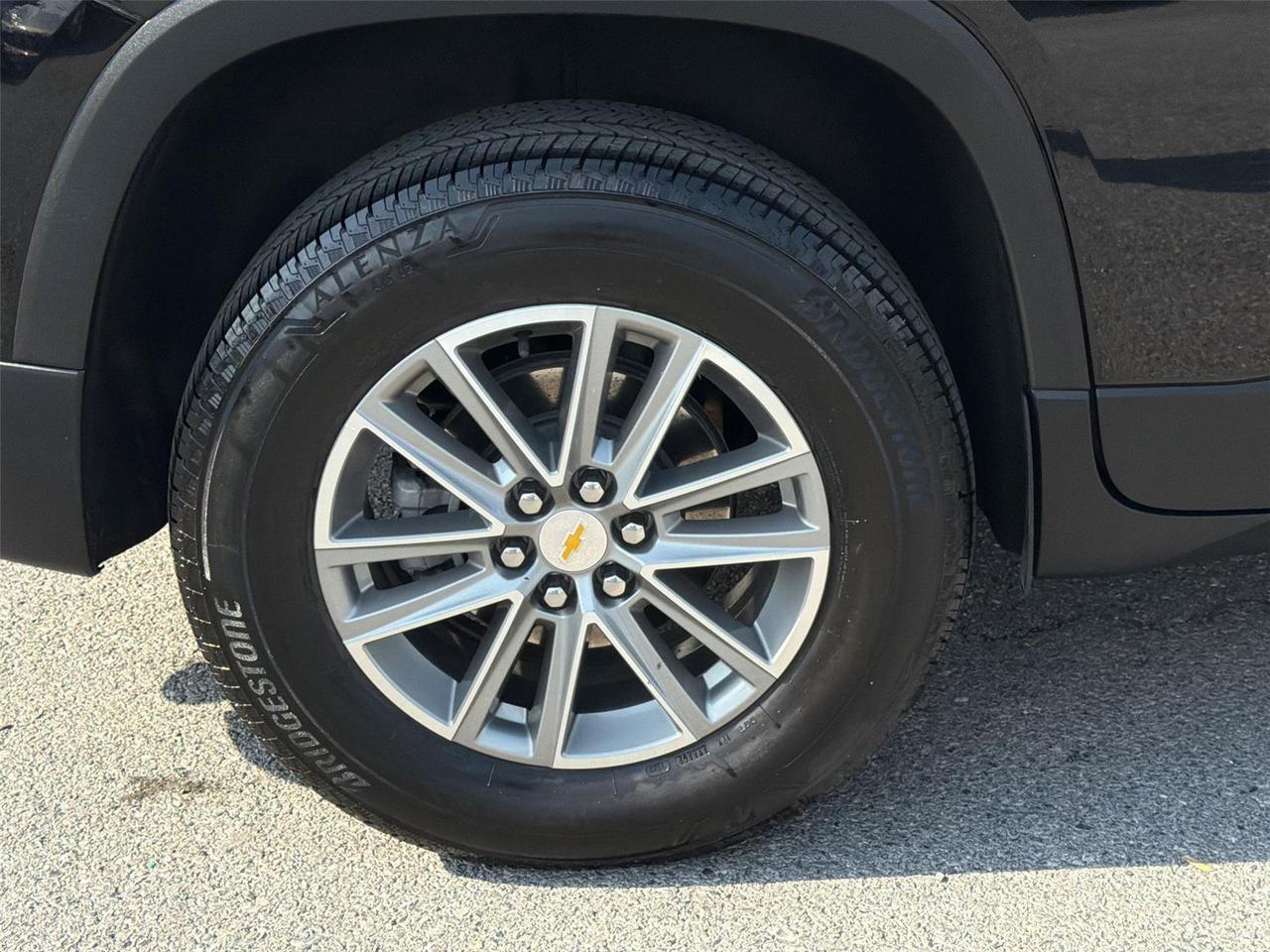 2023 Chevrolet Traverse LT Cloth Hagerstown MD