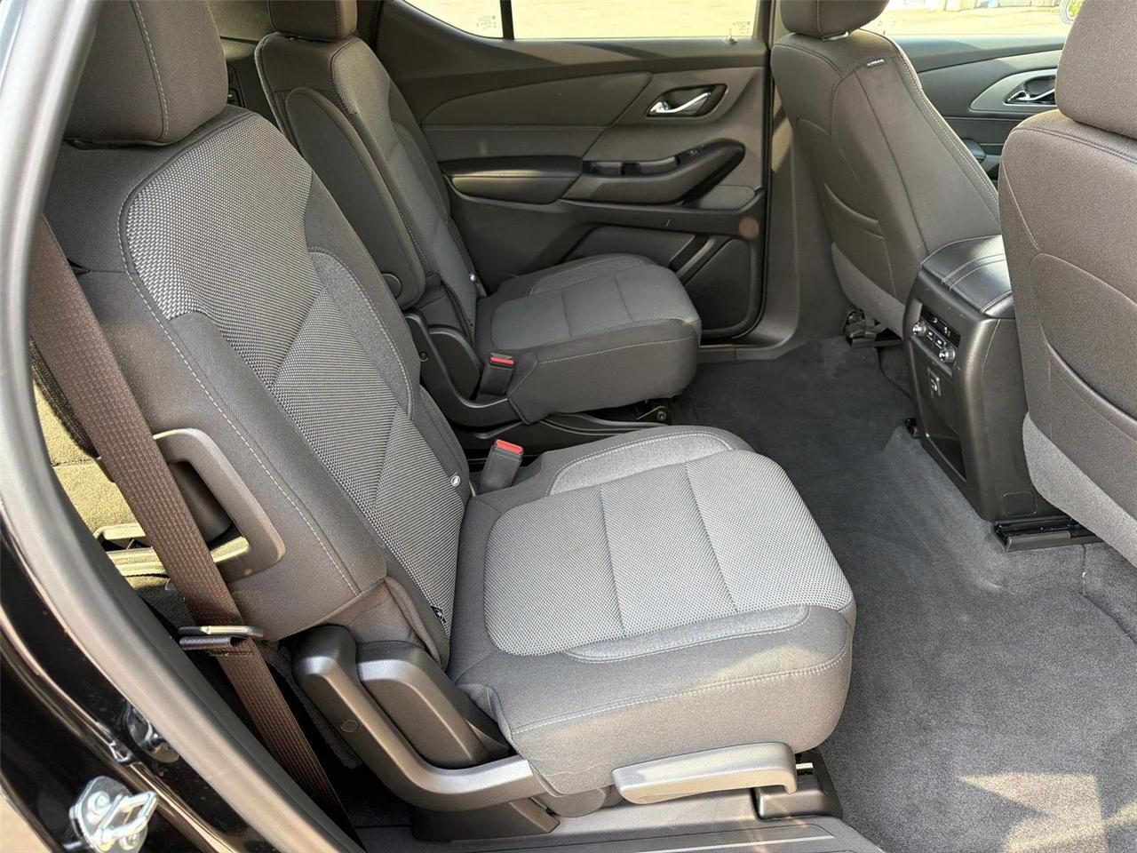 2023 Chevrolet Traverse LT Cloth Hagerstown MD