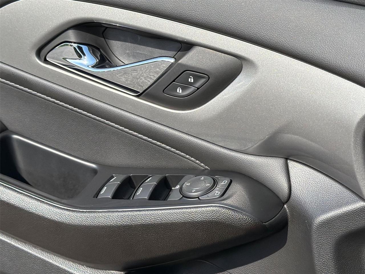 2023 Chevrolet Traverse LT Cloth Hagerstown MD