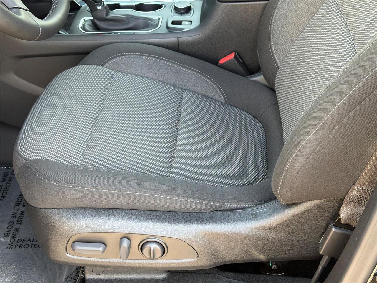 2023 Chevrolet Traverse LT Cloth Hagerstown MD