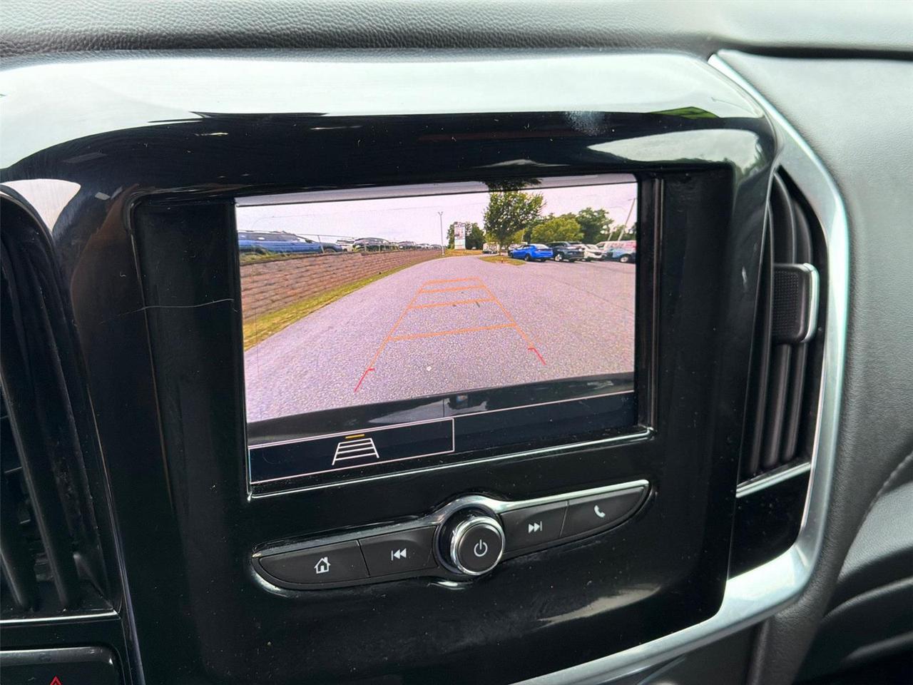 2023 Chevrolet Traverse LT Cloth Hagerstown MD