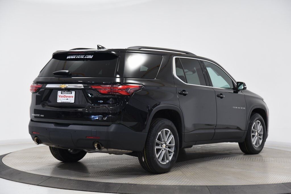 2023 Chevrolet Traverse LT Leather Akron
