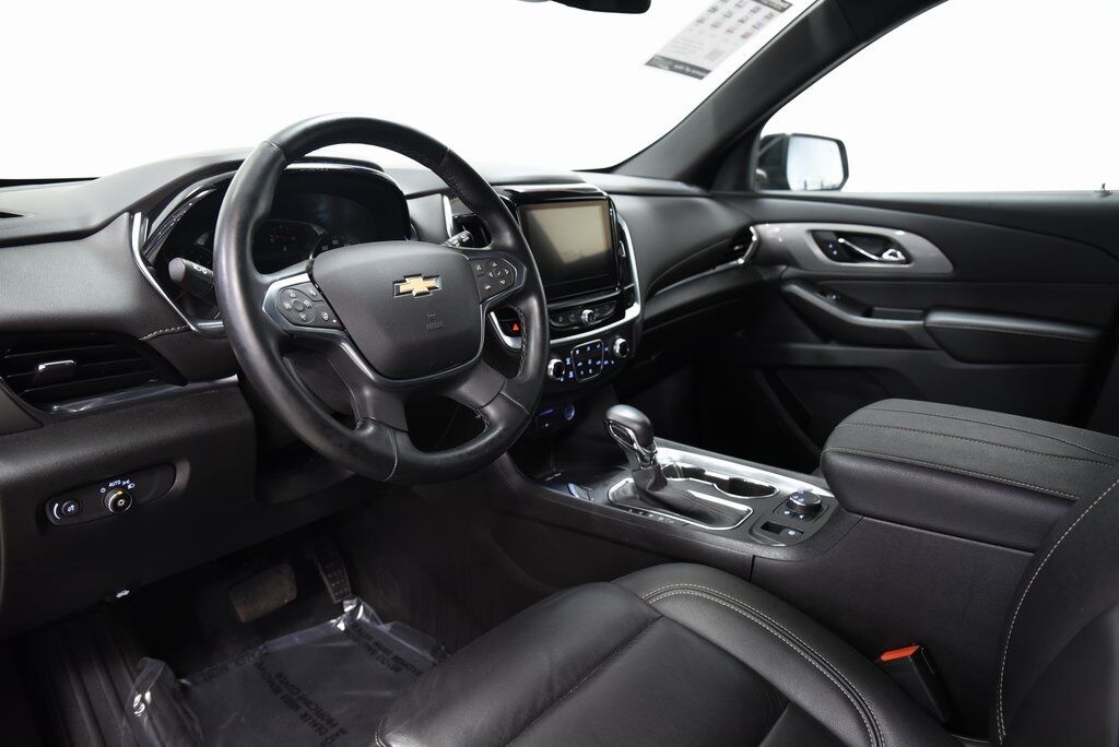 2023 Chevrolet Traverse LT Leather Akron