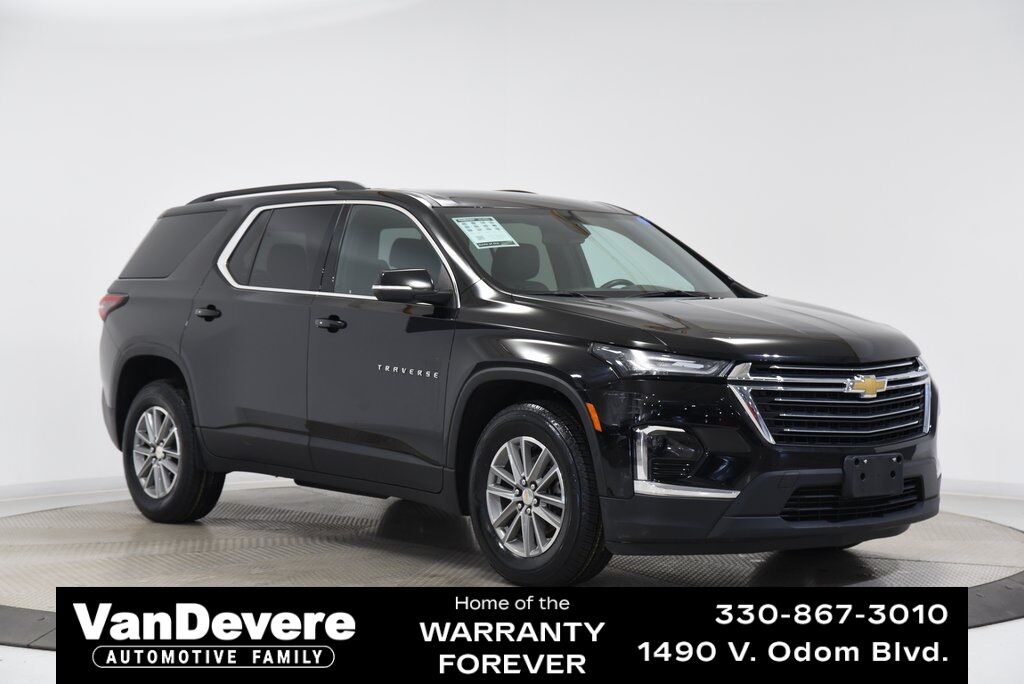 2023 Chevrolet Traverse LT Leather Akron