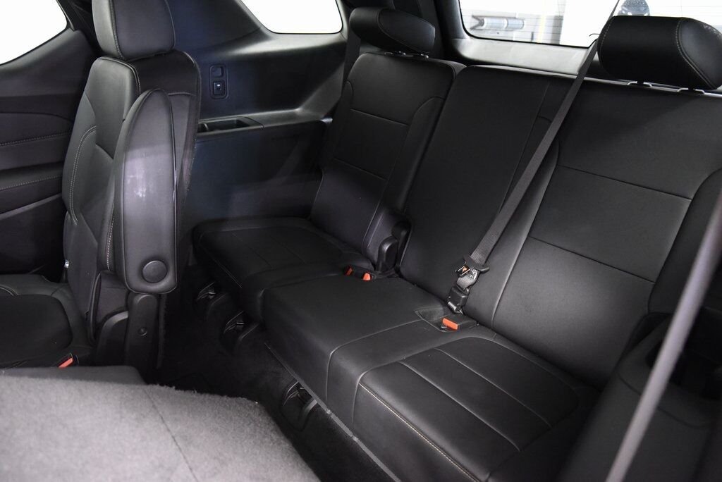 2023 Chevrolet Traverse LT Leather Akron