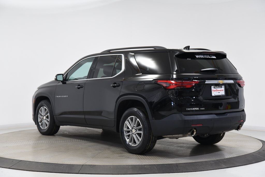 2023 Chevrolet Traverse LT Leather Akron