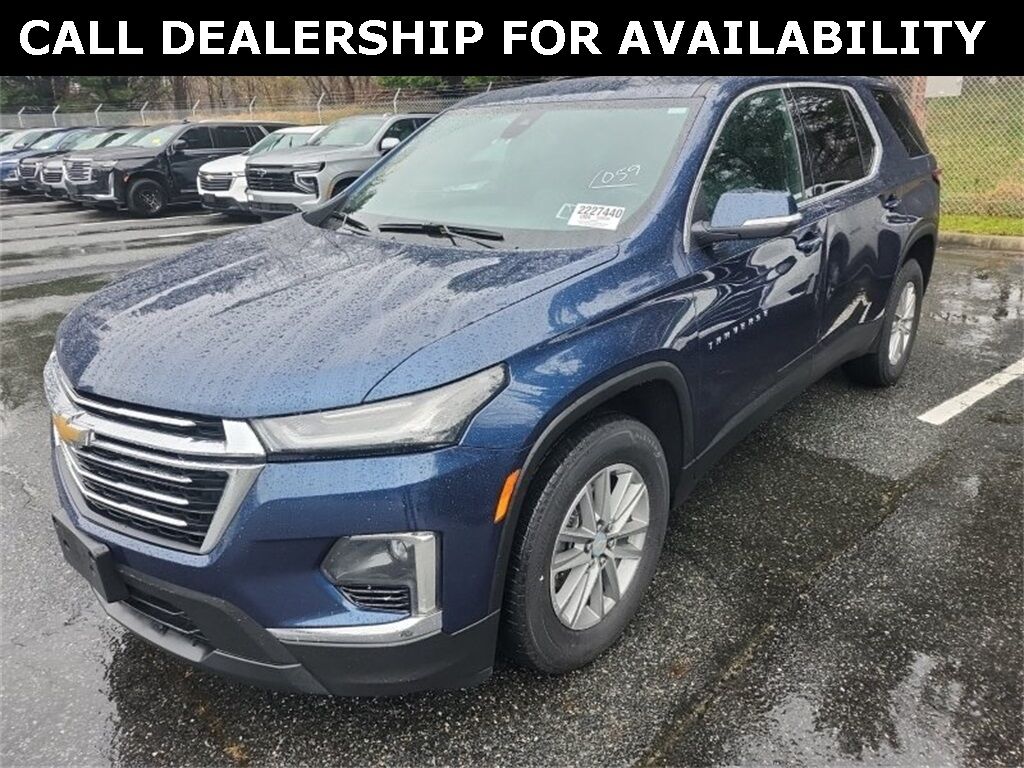 Used 2023 Chevrolet Traverse LT Leather AWD