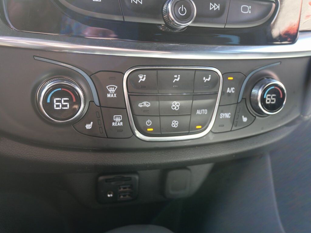 2023 Chevrolet Traverse photo 39