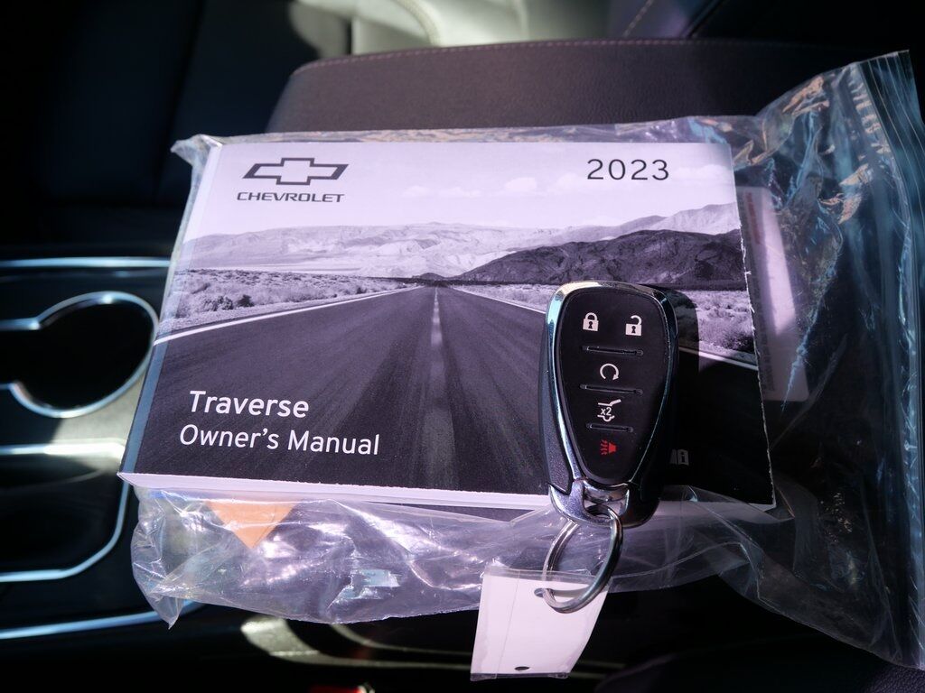 2023 Chevrolet Traverse LT Leather Mt Pleasant MI