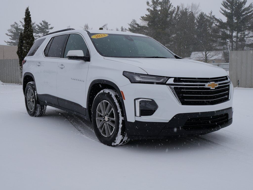 2023 Chevrolet Traverse LT Leather Mt Pleasant MI