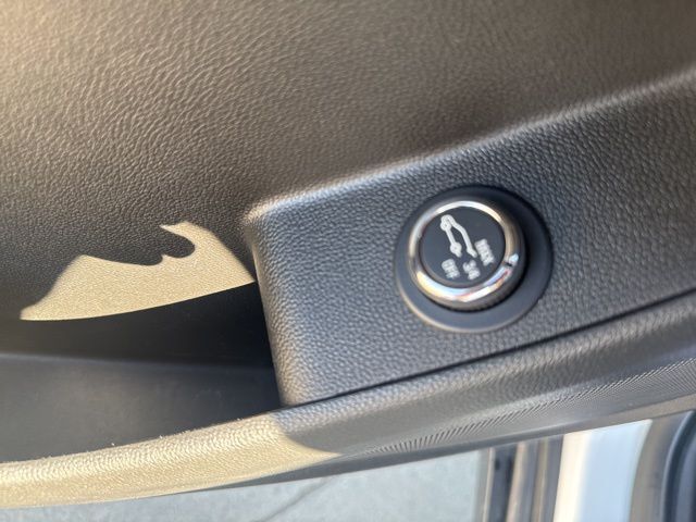 2023 Chevrolet Traverse LT Leather Watertown SD