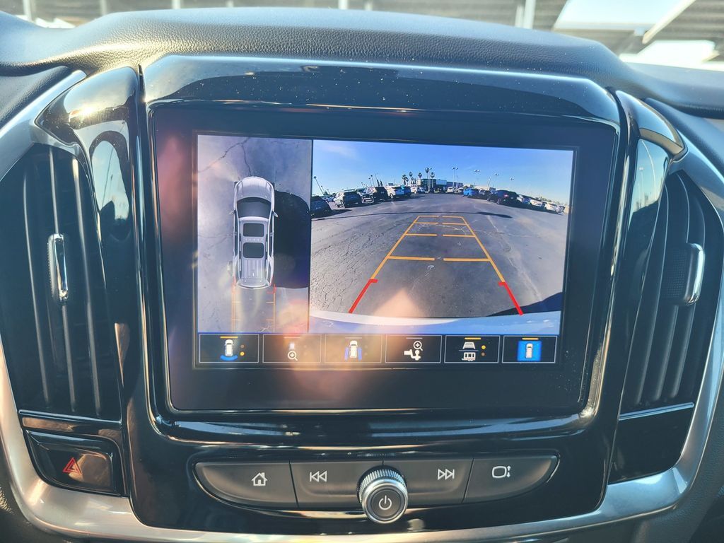 2023 Chevrolet Traverse LT Roseville CA