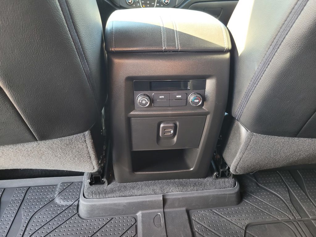 2023 Chevrolet Traverse LT Roseville CA
