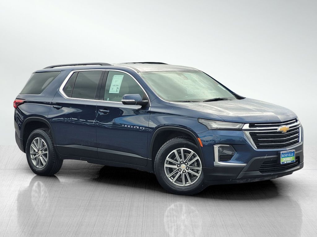 2023 Chevrolet Traverse LT