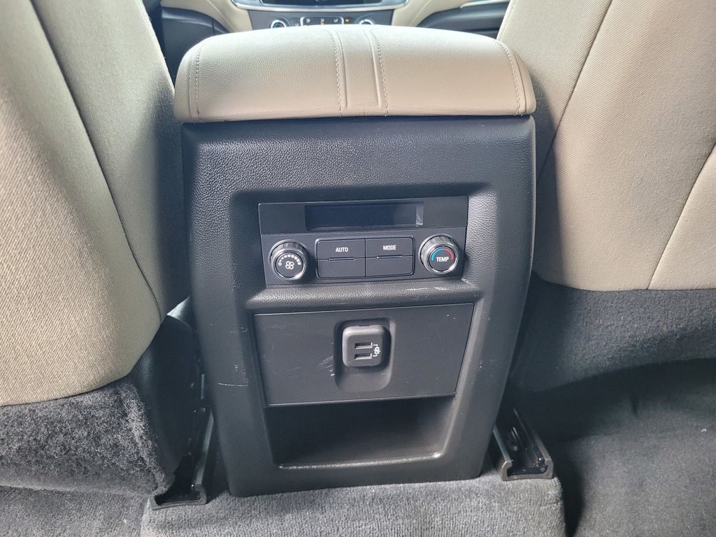 2023 Chevrolet Traverse LT Roseville CA
