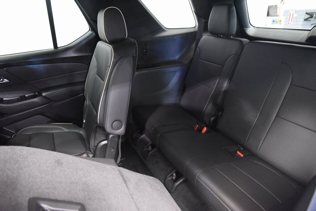 2023 Chevrolet Traverse Premier Akron