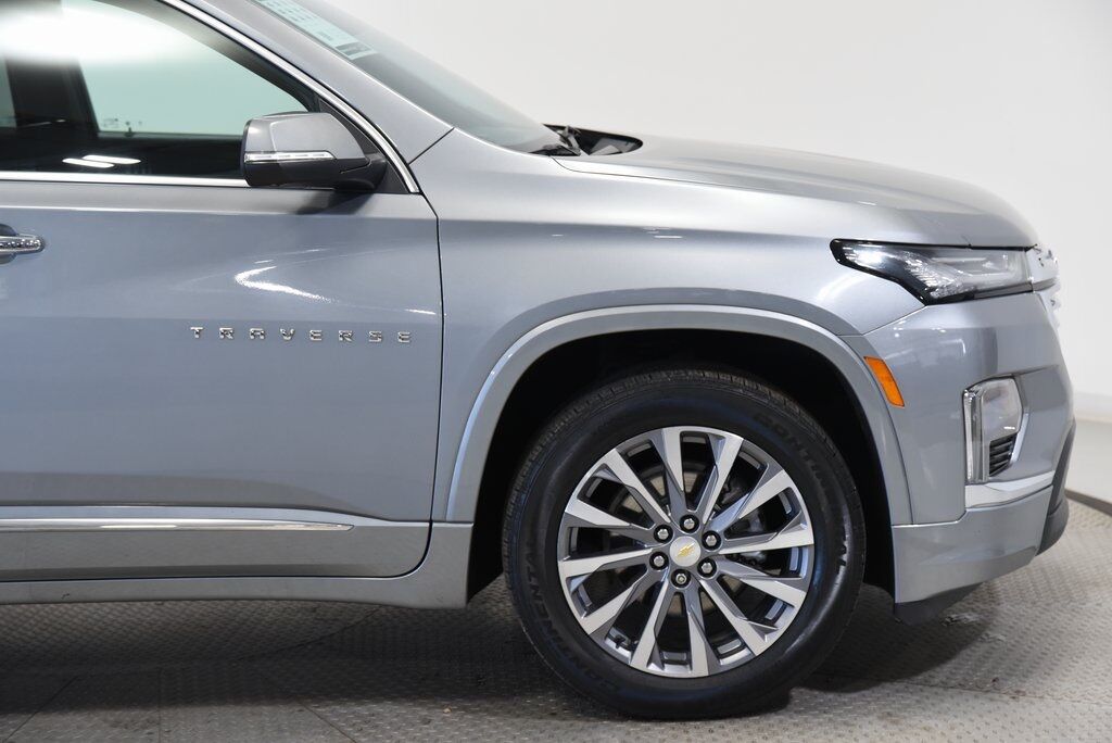 2023 Chevrolet Traverse Premier Akron