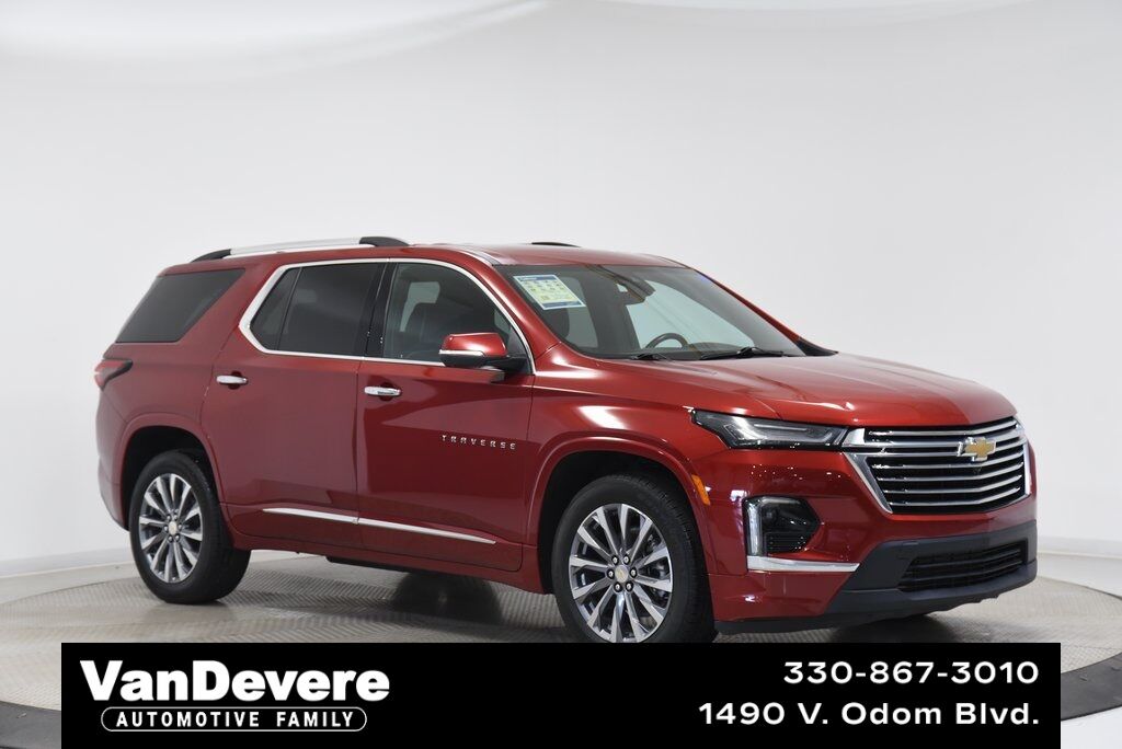 Used 2023 Chevrolet Traverse Premier AWD