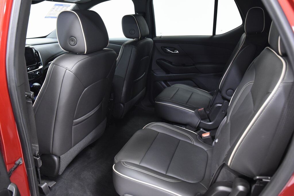 2023 Chevrolet Traverse Premier Akron