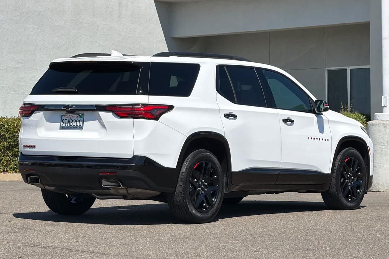 2023 Chevrolet Traverse Premier