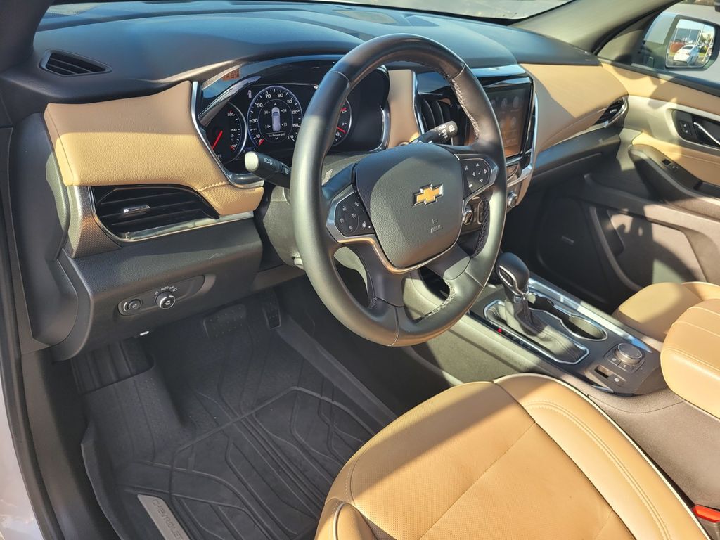 2023 Chevrolet Traverse Premier Roseville CA
