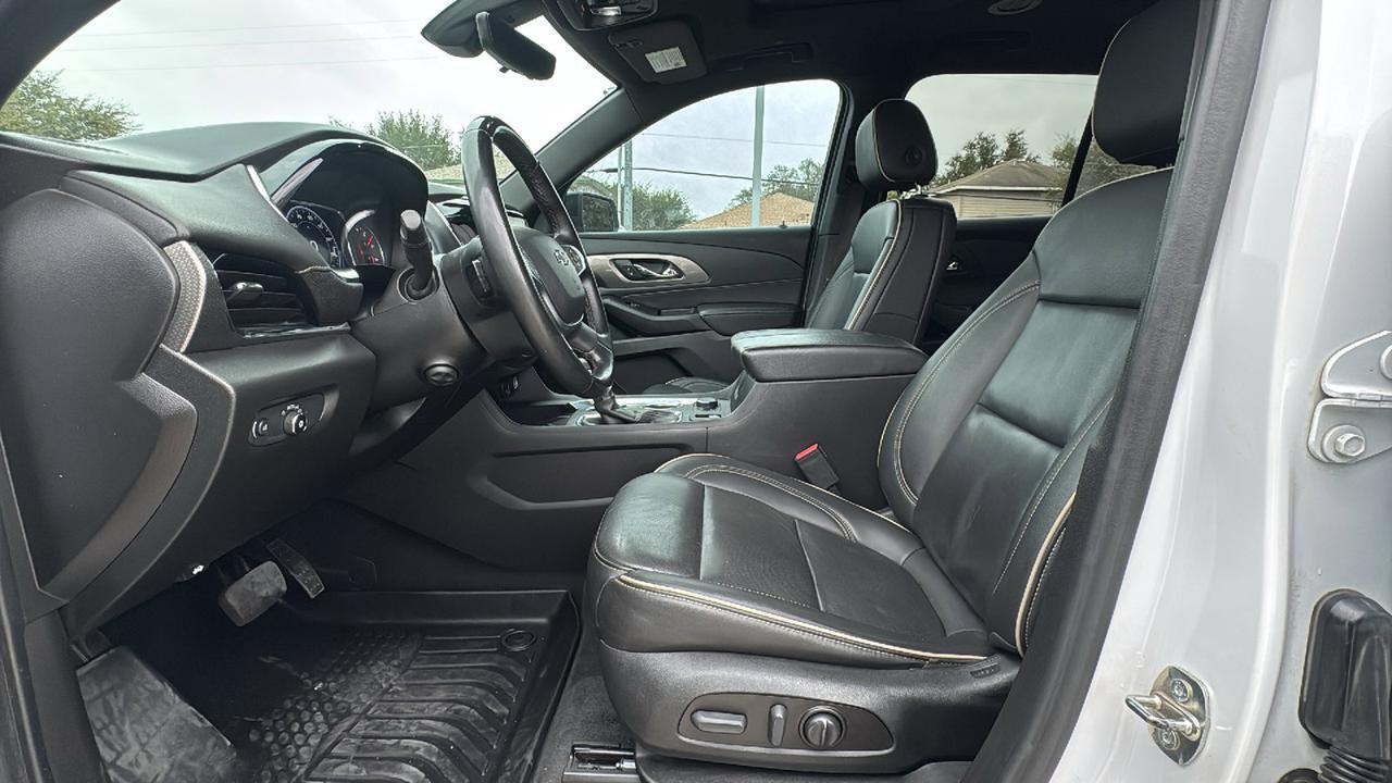 2023 Chevrolet Traverse Premier  Selma TX